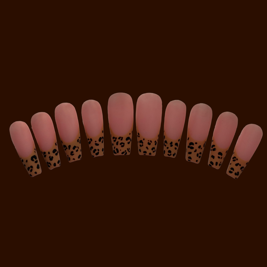 CHEETAH FRENCH TIP (COFFIN)